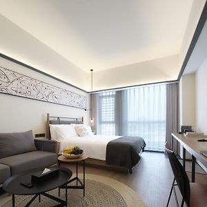 Executive King Room